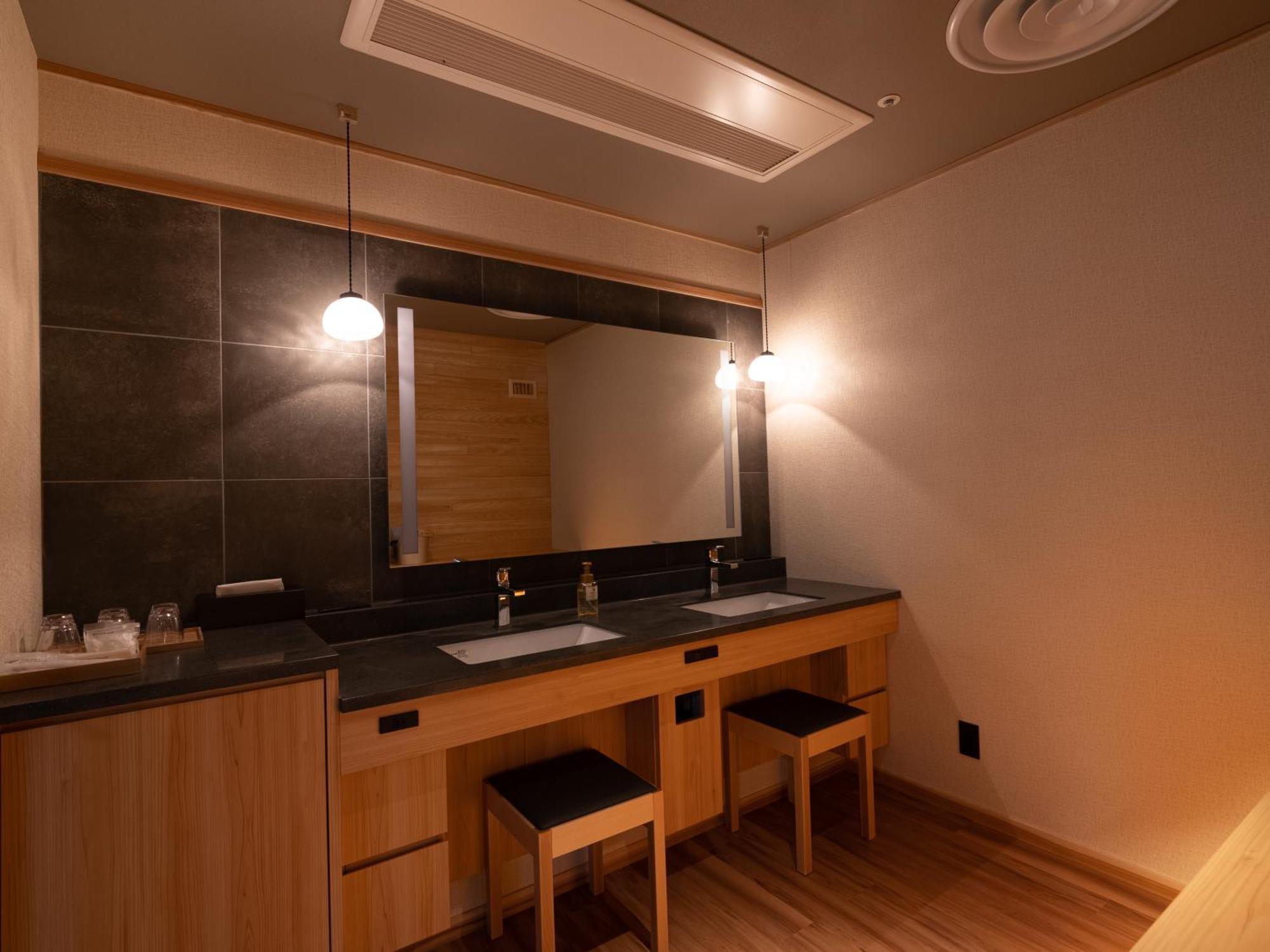 Hotel Koyo Kaminoyama Экстерьер фото