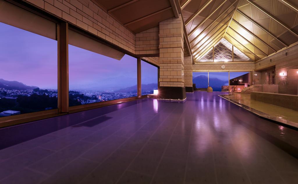 Hotel Koyo Kaminoyama Экстерьер фото